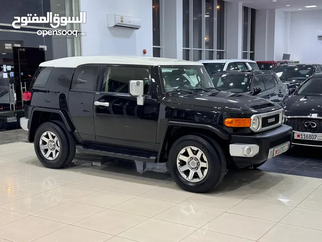 Toyota FJ-Cruiser 2016 (Black)