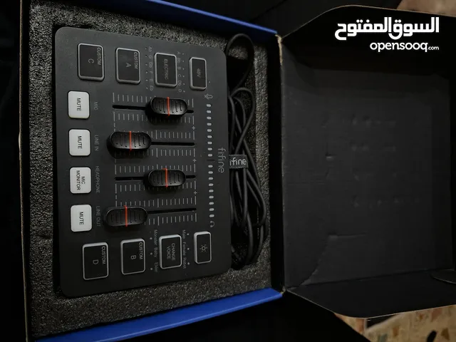 مكسر صوت fifien نضيف جدا مستخدم قليل