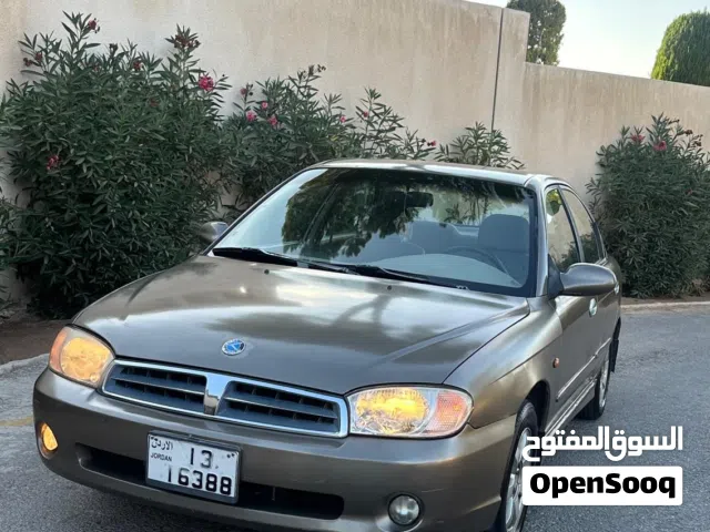 2000 Kia Spectra