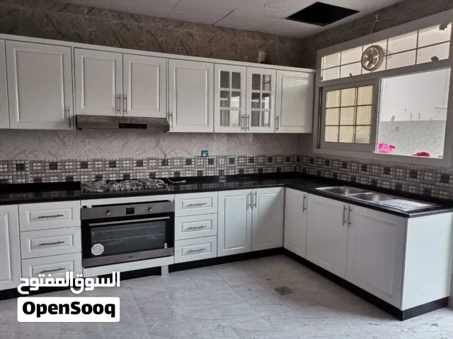 مطابخ  وخزائن  واعمال البركولا وتشطيبات