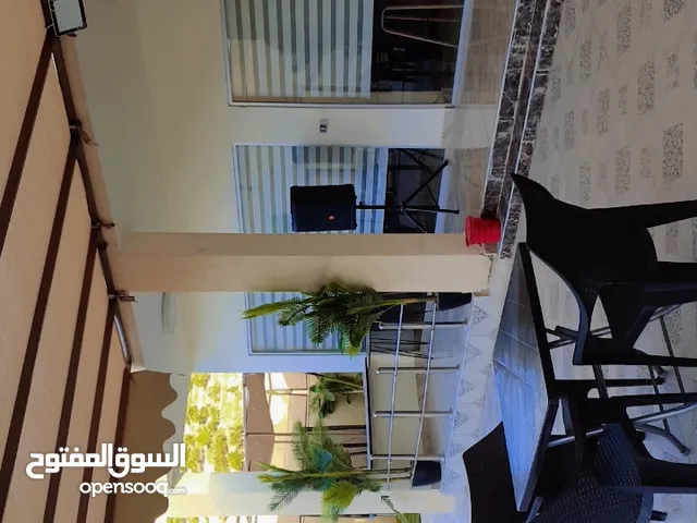 2 Bedrooms Chalet for Rent in Salt Al Subeihi