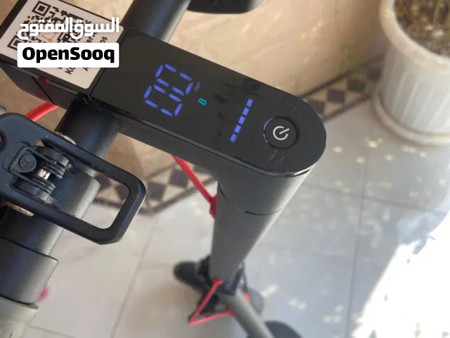 سكوتر كهربائي من شركه prodo 2025 قابل لي التفاوض بسعر معقول 24 ساعه