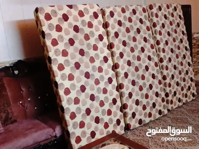 ثلاث فرشات مفرد مستعمل بحال الوكاله سعر الوحده 14