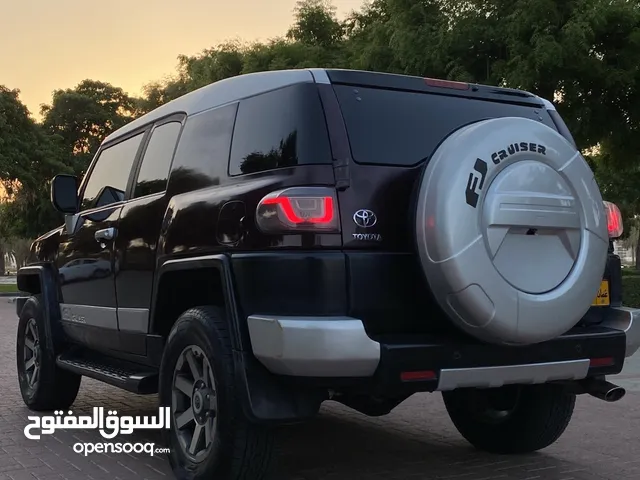 Used Toyota FJ in Al Sharqiya
