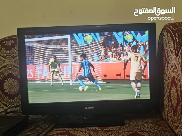 Sharp LCD 32 inch TV in Muharraq
