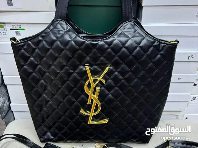 شنط من احلى الماركات العالمية