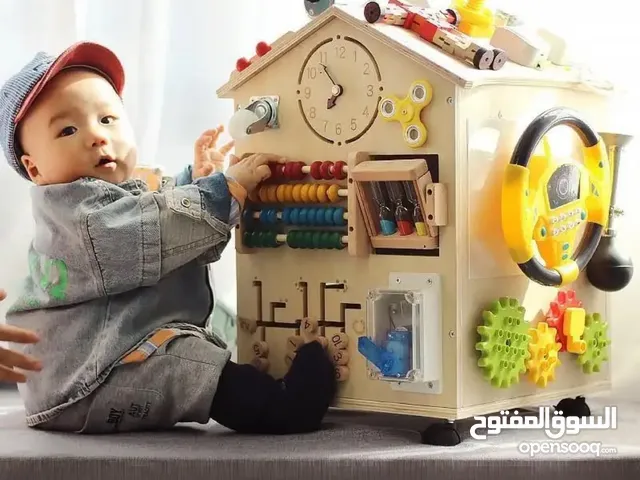 Busy house for babys