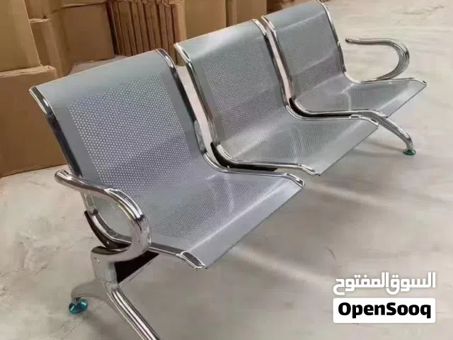 كنب انتظار وكراسي مكتب