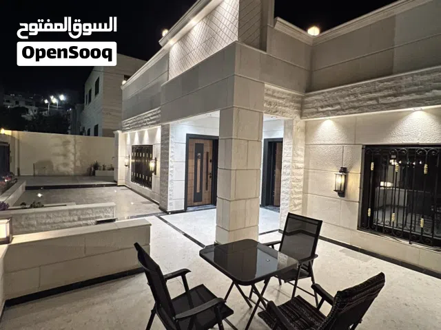 260 m2 3 Bedrooms Villa for Sale in Zarqa Dahiet Al Madena Al Monawwara