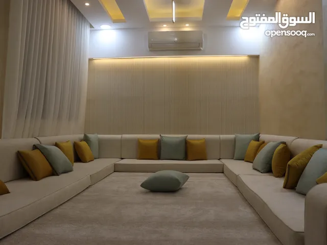 185 m2 3 Bedrooms Apartments for Rent in Irbid Al Rahebat Al Wardiah