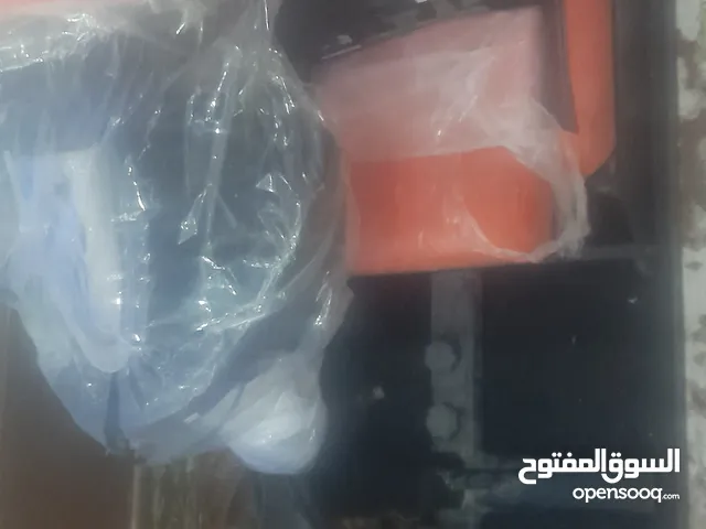 كرسي بلاستيشنا مع دعسات مع سيترنج