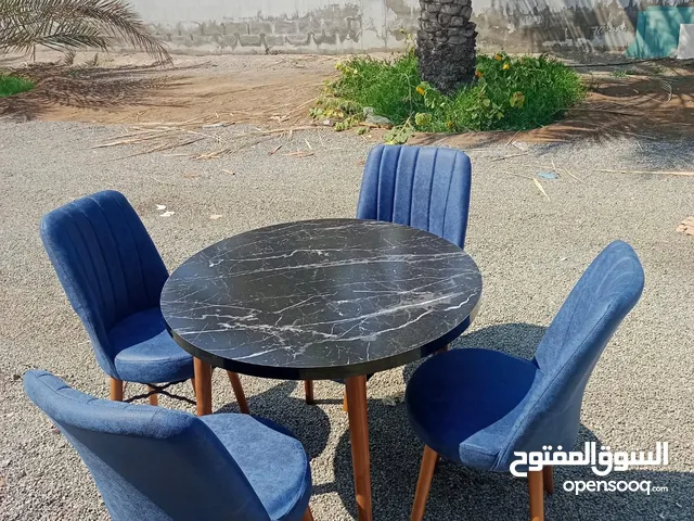 طاولة طعام 4 كراسي روعه