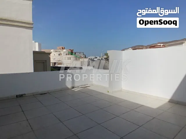 Villa For Rent in Qurum 29  REF 575GC