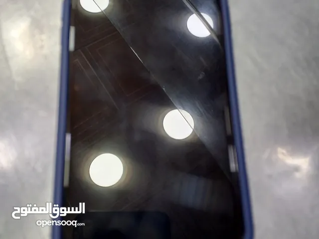 Apple iPhone 11 64 GB in Mafraq