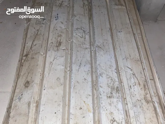 جنكوً استعمال بسيط صالح للبناء