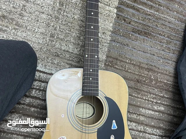 Acoustic Guitar - Fender