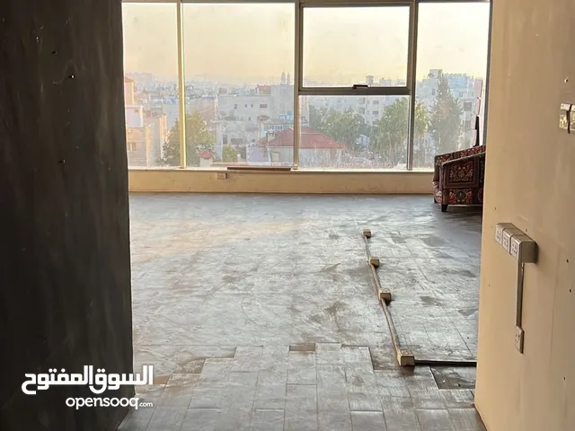 85 m2 Offices for Sale in Amman Mecca Street