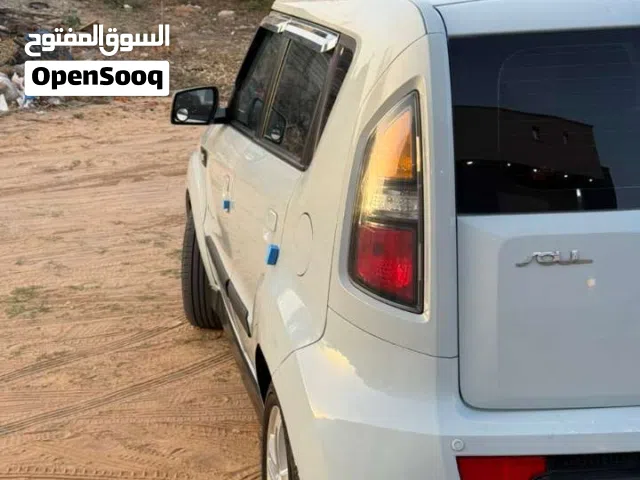 2010 كيا سول EX