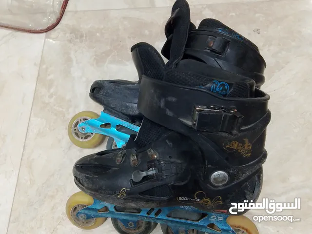 سكيت رول تايرات نفطي قفاز مقفل واكدر اوكع من السعر