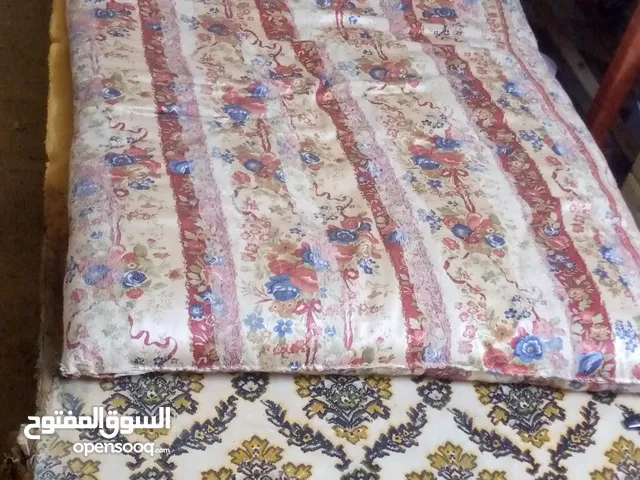 تخت خشب فردي للبيع