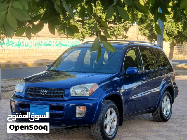 للبيع في صنعاء عرطه راف فور امريكي موديل 2003 بضاعة نظيفه فتحة سقف كراسي مخمل دبل