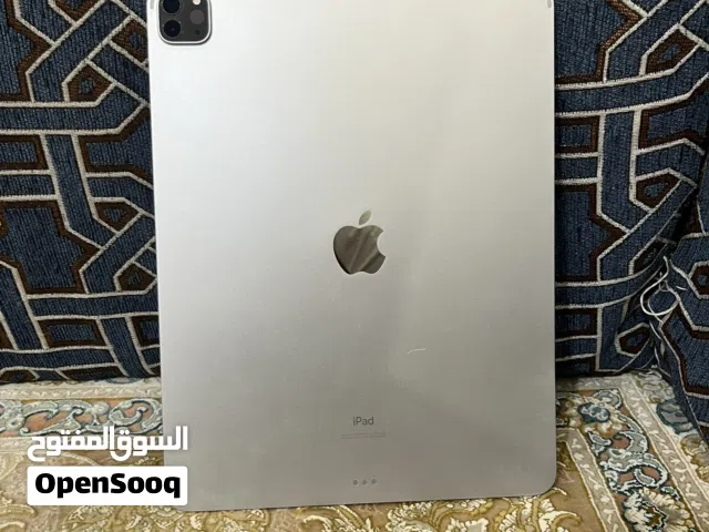 ايباد ابرو12.9 قيقا256 الجيل الرابع نضيف ولا ختش مو مبدل شي اخو الجديد نسبه البطاريه 98