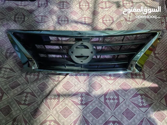 شبك امامي نيسان صني