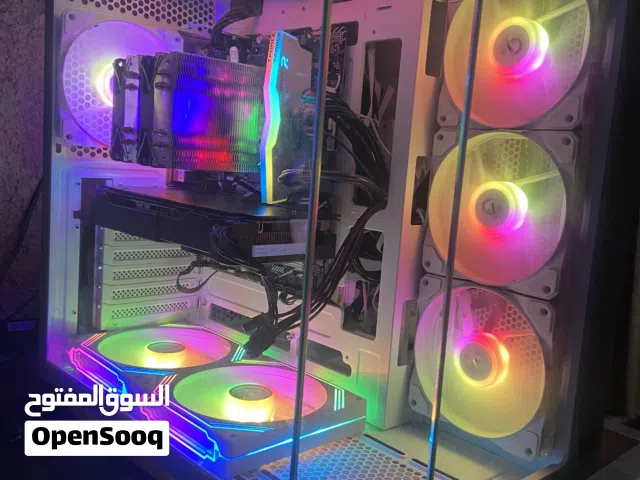 Pc للبيع استعمال ايم فقط كلش نضيفة اقرة لوصف