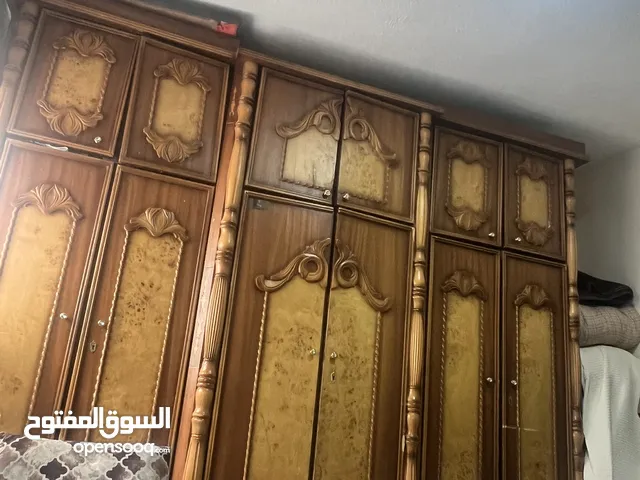 خزانة طابقين للبيع