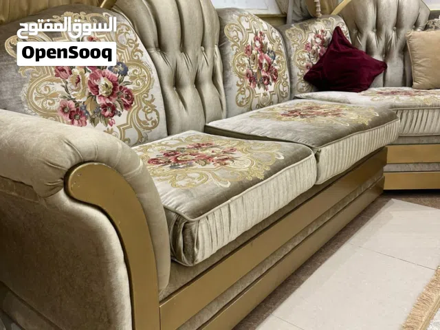 كنب مجلس للبيع