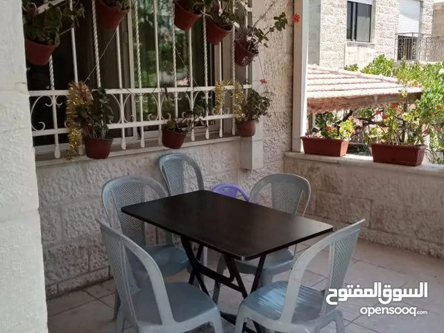 350m2 4 Bedrooms Villa for Sale in Amman Abdoun