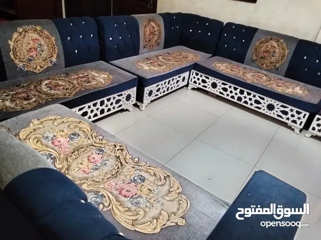 غرفة نوم وغرفة جلوس للبيع بسعر مغري للجادين فقط