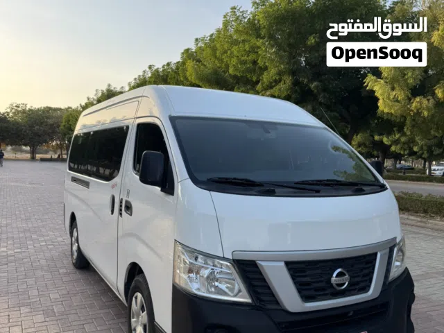 باص نيسان ايرفان