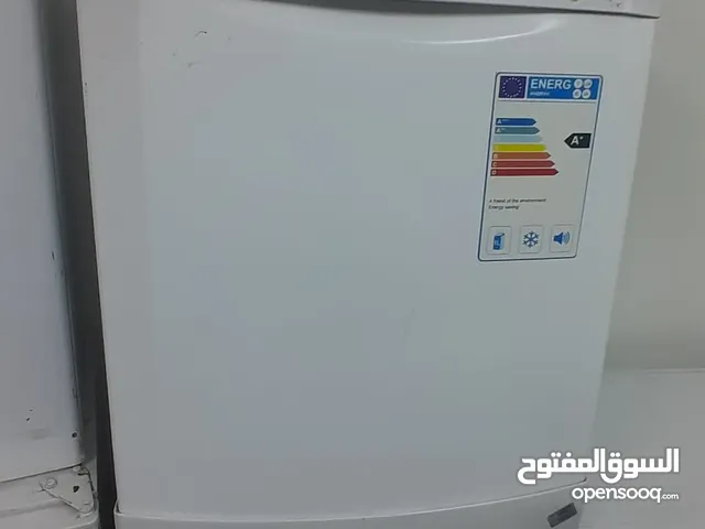 ثلاجات مكتب 65 شامل التوصيل