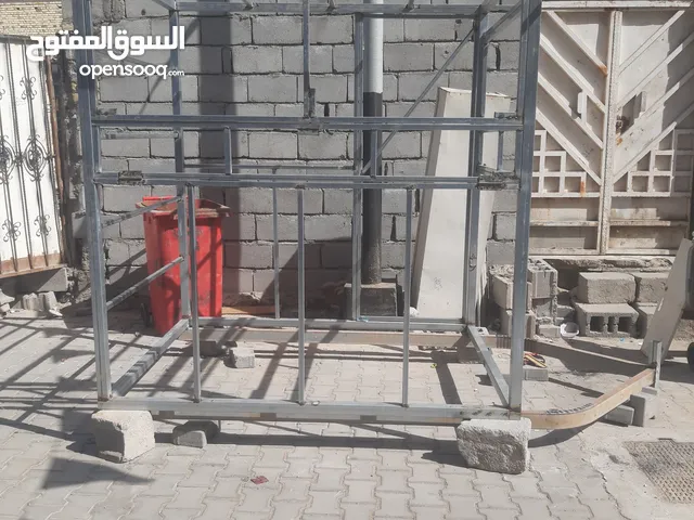 ابوحيدر العامر لعمال مختصون بعمل كشك حسب الطلب تحويل ستوته اوسياره قديمه الى كشك حسب طلب الزبون