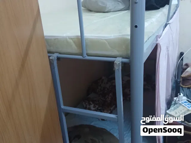 2 سرير + 2 مرتبة حالة ممتازة جدا