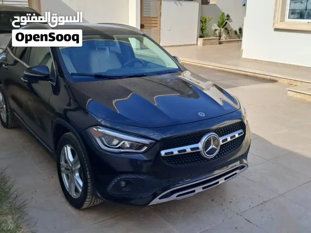 2021, مرسيدس بنز, الفئة-GLA, GLA 250