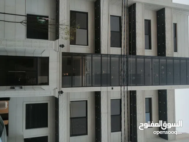 شقق فاخره للبيع.. مساحات من 140مترا  الى 190 متر متوفر طابق اول وتاني وروف