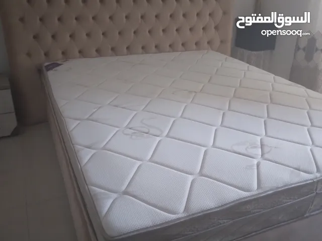 سرير مع فرش مستعمل نظيف جدا السعر 520