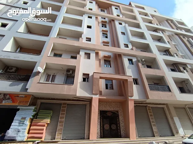 135m2 3 Bedrooms Apartments for Sale in Tripoli Edraibi
