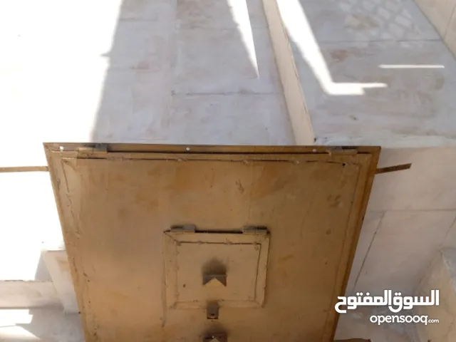 باب منخل تفصيل فولاذ وباب حاووز ماء