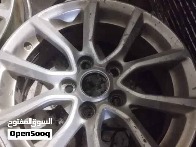 طقم جنط 16 لانسر قرش اصلي للبيع بالكاوتش 22 الف  بدونً كاوتش 20 الف  العنوان الهرم جيزه