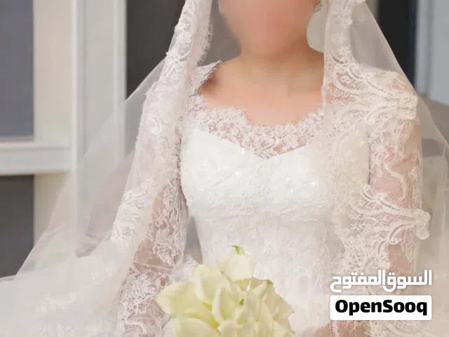 تصميم مصمم خليجي استعمال مره واحده فقط بيع بسعر ايجار مغري جدا السعر