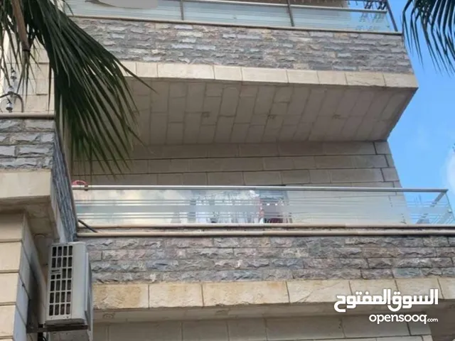 شقة للبيع مساحة 150 متر شارع الإذاعة و التلفزيون ضاحية الحاج حسن - الزهور خلف بن العميد - شبه جديدة