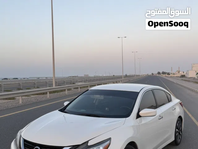 2018 نيسان التيما SV