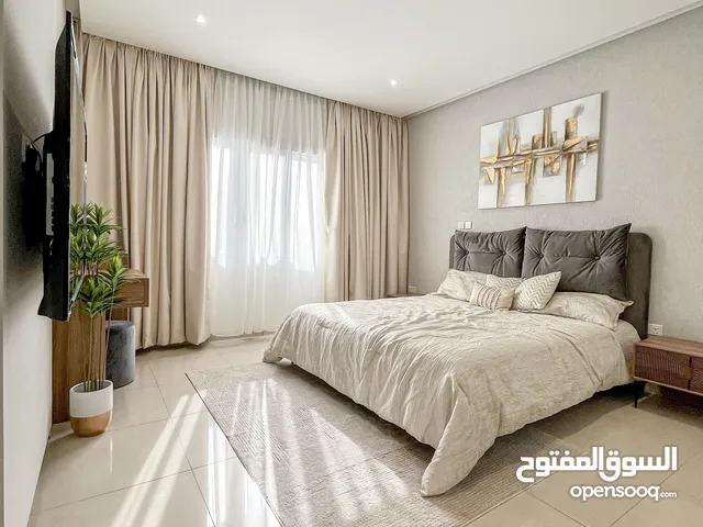 240 m2 5 Bedrooms Townhouse for Sale in Muscat Halban
