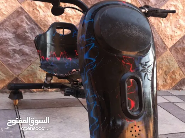 سكوتر 2500 قوته جميع موصفات فيه تشغيل بلوتوث نغمه تزويد هرن ليتات قوي جدا يتحمل 120 كيلو
