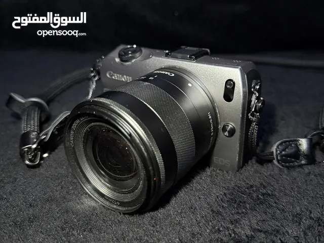 Canon EOS-M