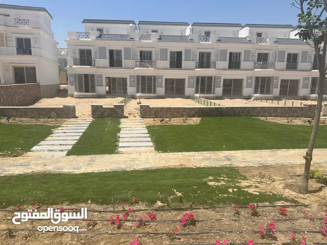 250 m2 3 Bedrooms Villa for Sale in Giza Sheikh Zayed