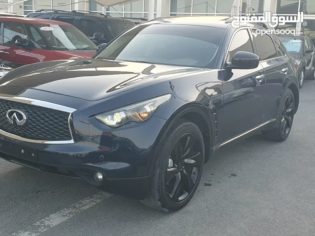 Infiniti QX70s 2020 Gcc V8 Full options sunroof Radar